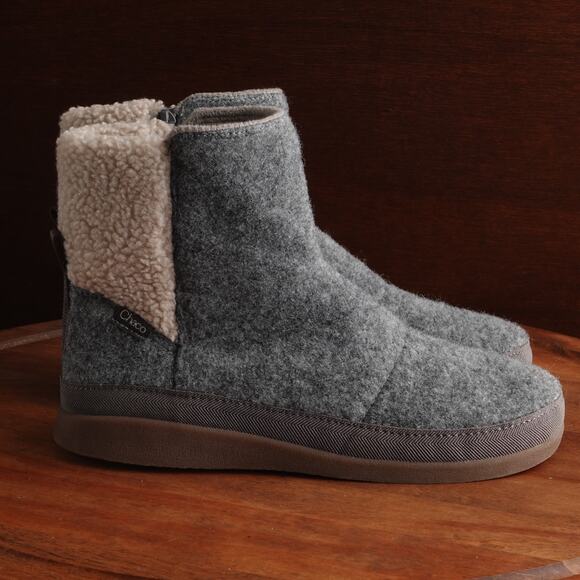 Chaco Boots Womens SZ 7.5 Gray Revel Tall Side Zip Cozy Comfort Felted Outdoor - Picture 1 of 16
